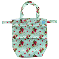 Lilbus - Out and about wetbag