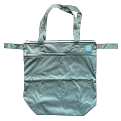 Lilbus - Out and about wetbag