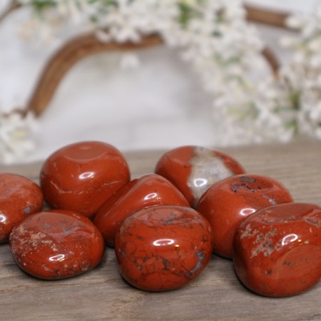 Röd jaspis cuddle stone