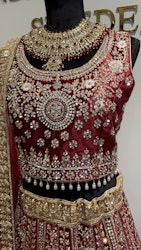 Lehenga maroon/gold