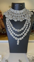Necklace set sliver