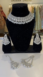 Necklace set sliver color
