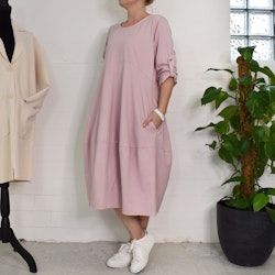 ANDRASORTERING Sweatshirtklänning ROSA S/M