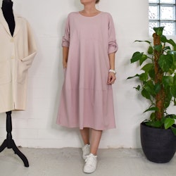 ANDRASORTERING Sweatshirtklänning ROSA S/M