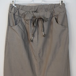 ANDRASORTERING Kjol Lång Stretchig TAUPE