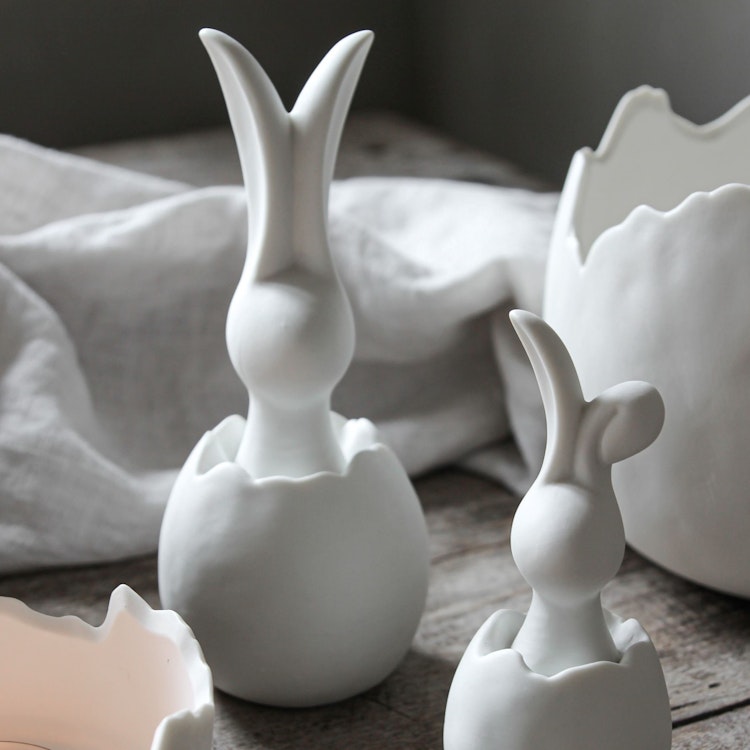 Bunny i Ägg Stor VIT - Majas Cottage