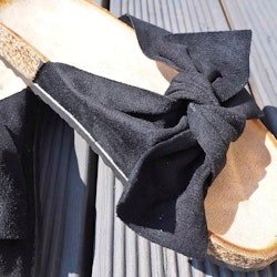 Sandal med rosett SVART - Bello Star