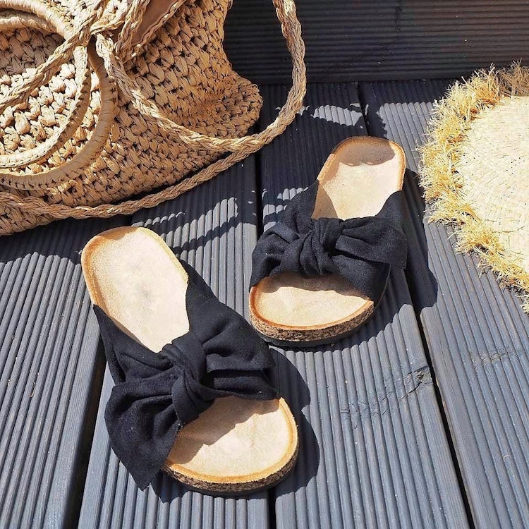 Sandal med rosett SVART - Bello Star