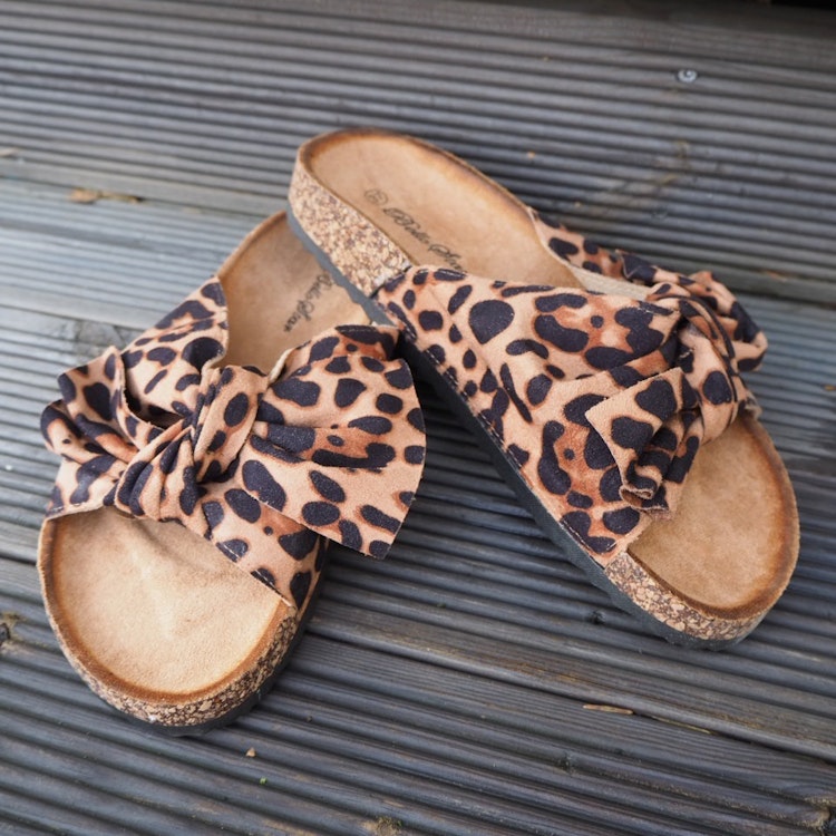 Sandal med rosett LEO - Bello Star