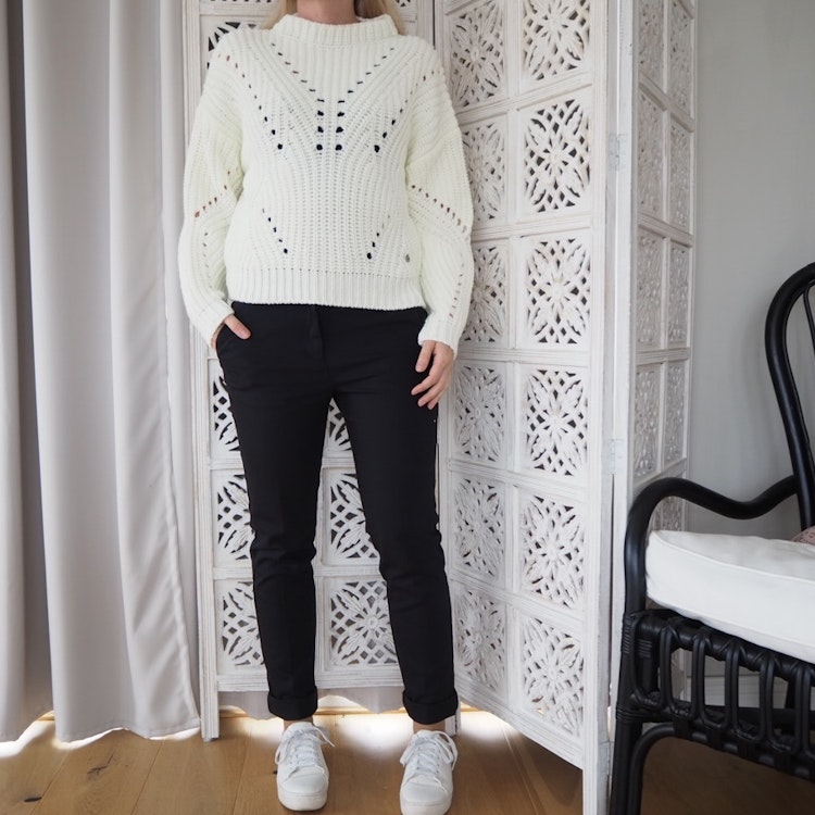Mönsterstickad tröja WHITE - Ajlajk