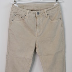 Stretchjeans Shortcut med fransar BEIGE - 3D Denim