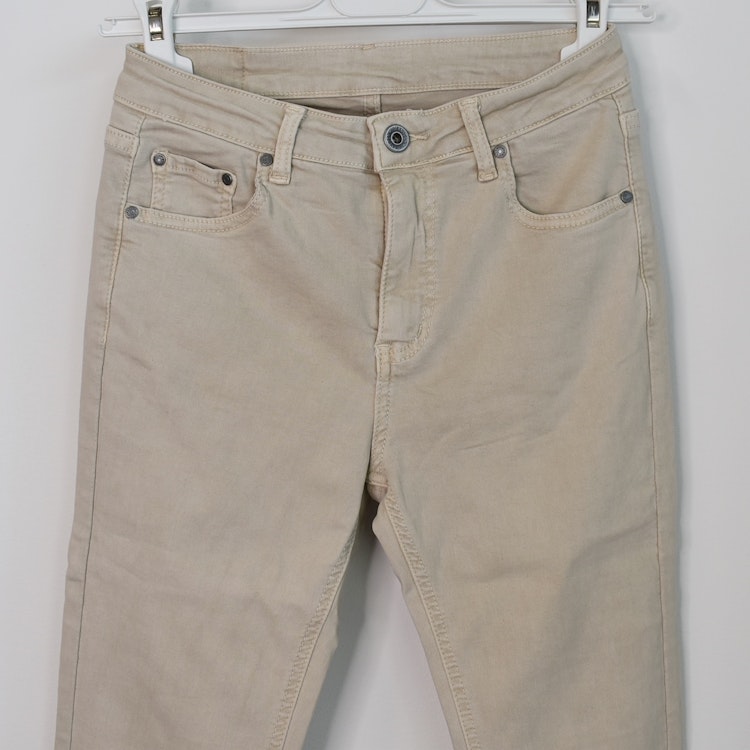Stretchjeans Shortcut med fransar BEIGE - 3D Denim
