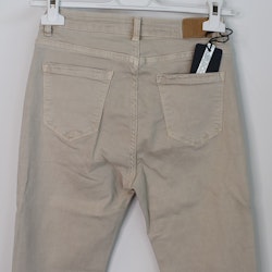 Stretchjeans Shortcut med fransar BEIGE - 3D Denim