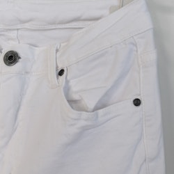 Stretchjeans Shortcut med fransar VIT - 3D Denim