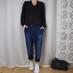 Pullover Caia SVART - Saint Tropez