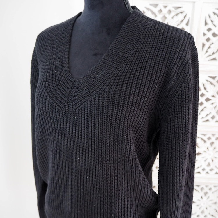 Pullover Caia SVART - Saint Tropez
