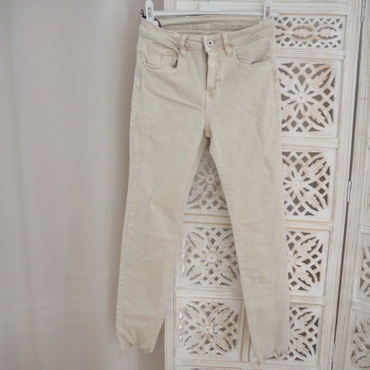 Stretchjeans med fransar BEIGE - 3D Denim