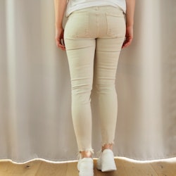 Stretchjeans med fransar BEIGE - 3D Denim