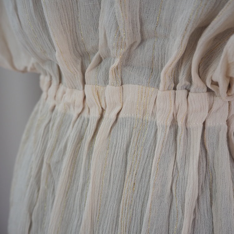 Kaftan med broderier BEIGE