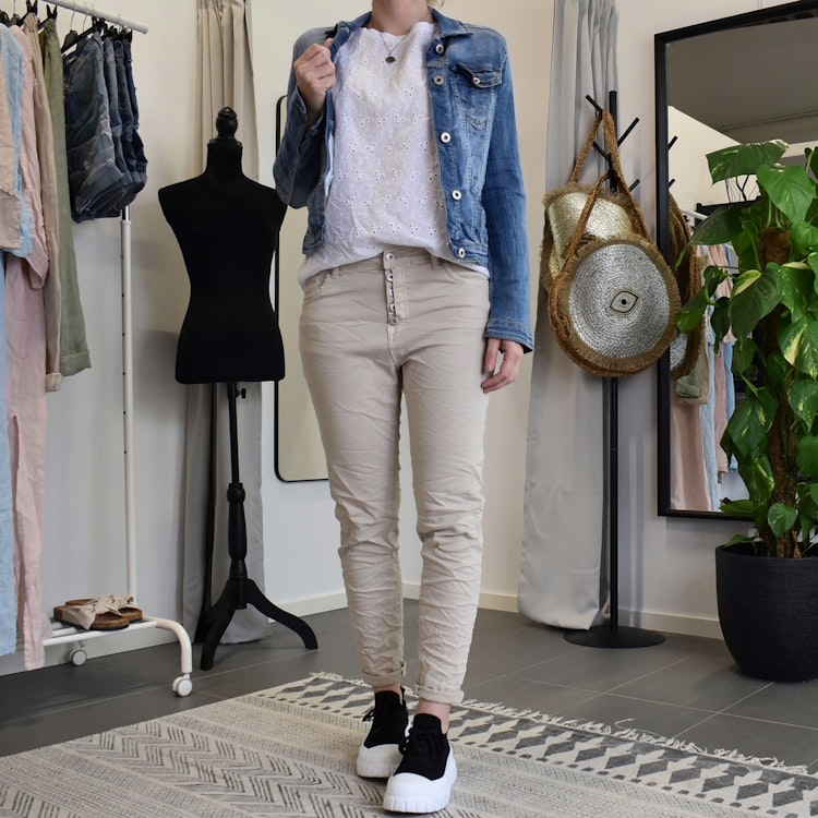 Jeans med knappar BEIGE - Newplay