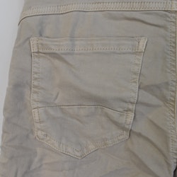 Jeans med knappar BEIGE - Newplay