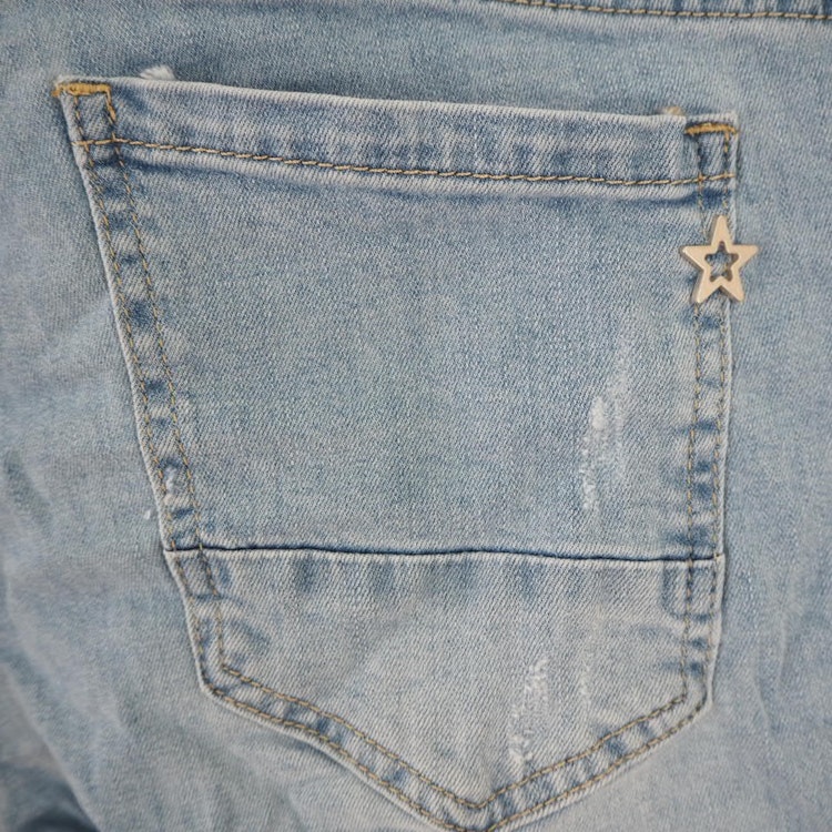 Jeans Capri SLITEN LJUS BLÅ - Newplay