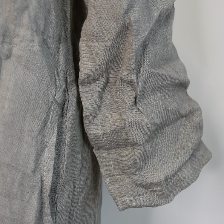 Lång linneklänning med fickor TAUPE