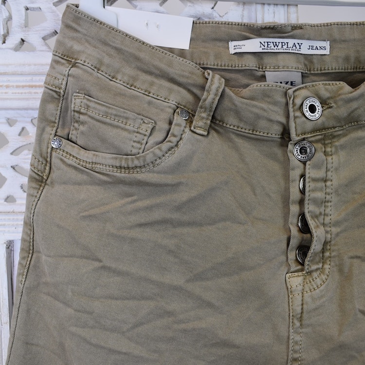 Jeans Skinny med knappar BEIGE - Newplay