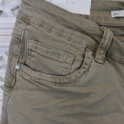 Jeans Skinny med knappar BEIGE - Newplay