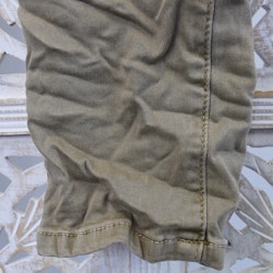 Jeans Skinny med knappar BEIGE - Newplay