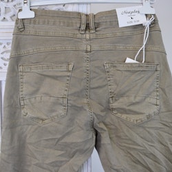 Jeans Skinny med knappar BEIGE - Newplay