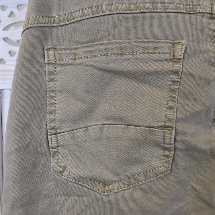 Jeans Skinny med knappar BEIGE - Newplay