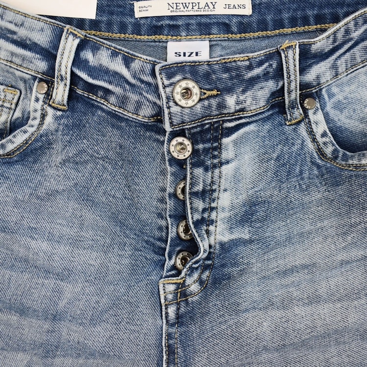 Jeans med knappar LJUS DENIM - Newplay