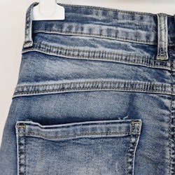 Jeans med knappar LJUS DENIM - Newplay