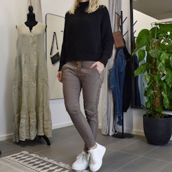 Byxa Slim LJUS PLOMMON