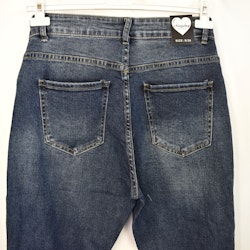Mom Jeans SLITEN MÖRK BLÅ - Newplay