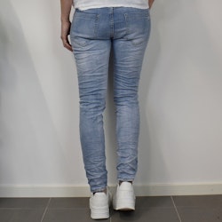 Jeans med dekorativa knappar LJUS DENIM - Place du Jour