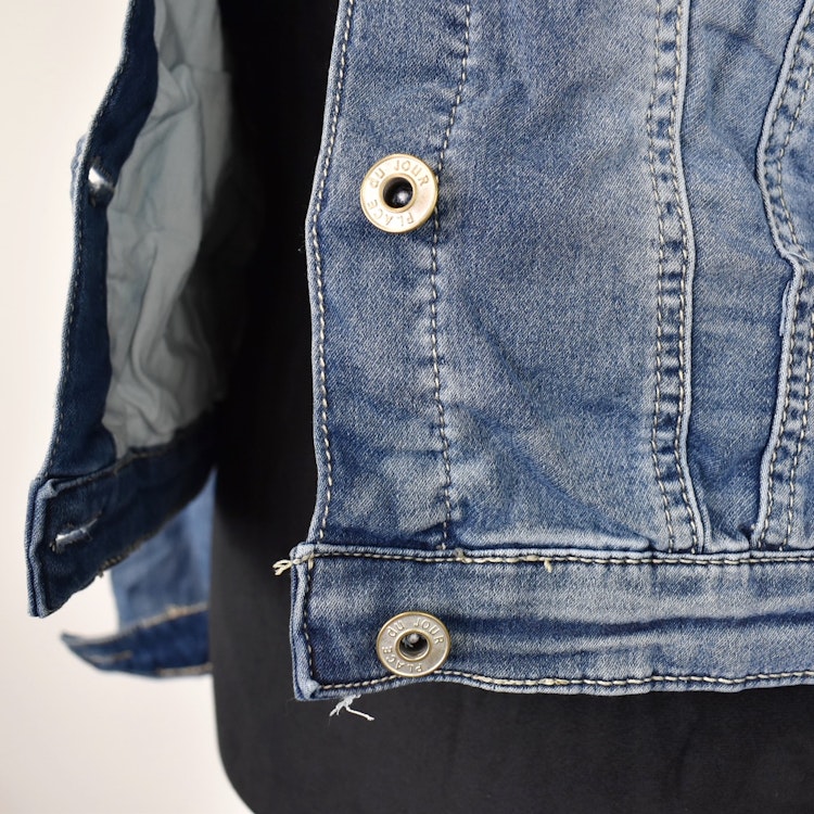 Jeansjacka med knappar DENIM - Place du Jour