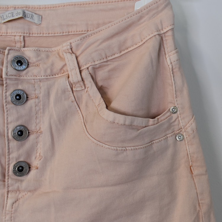Jeans med knappar NUDE - Place du Jour