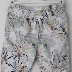 Shorts Capri Mönstrade VIT