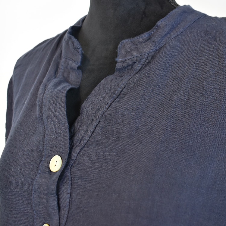 Lång linneklänning med fickor NAVY