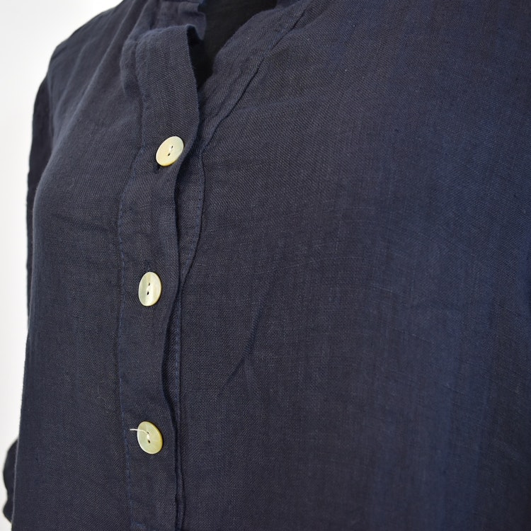 Lång linneklänning med fickor NAVY