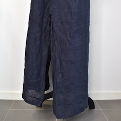 Lång linneklänning med fickor NAVY
