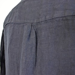 Lång linneklänning med fickor NAVY
