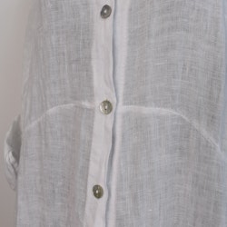 Lång skjortklänning i linne VIT