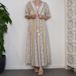 Klänning Ava OFF WHITE - Stajl Agenturer