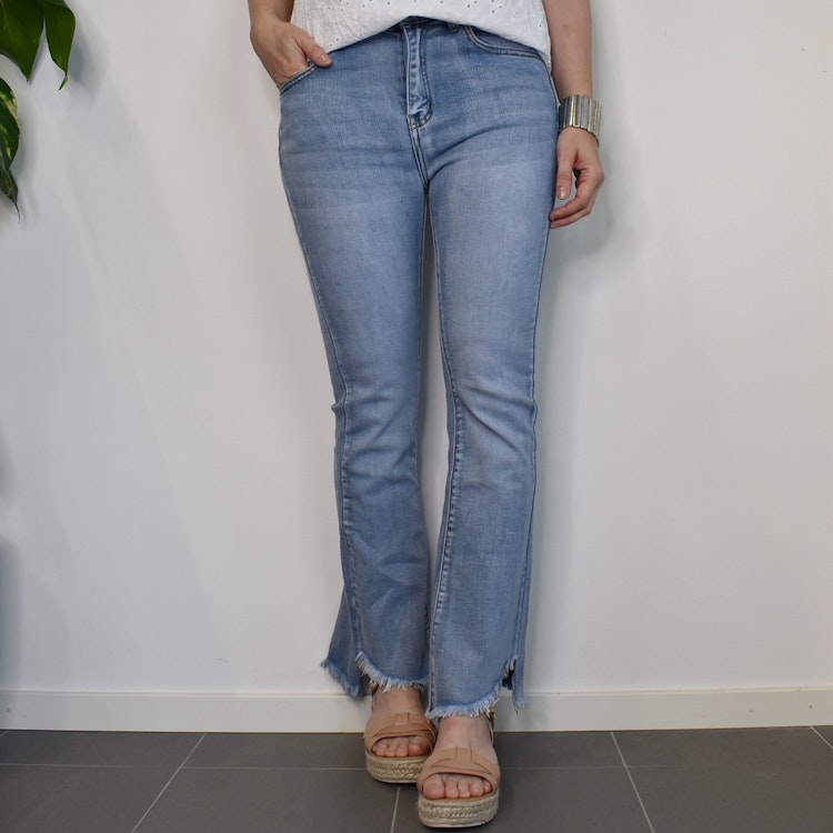 Jeans Flare med fransar LJUS BLÅ - 3D Denim