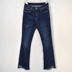 Jeans Shortcut med fransar SLITEN MÖRK DENIM - 3D Denim