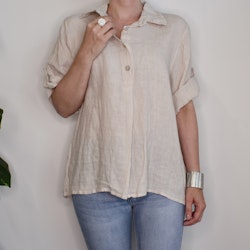 Linneskjorta med knappar BEIGE