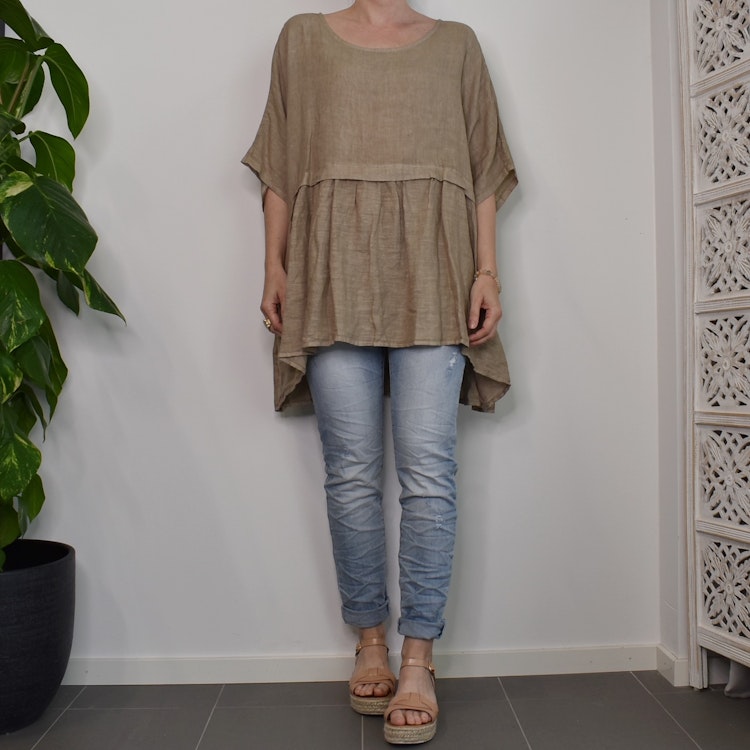 Linnetunika med volang TAUPE
